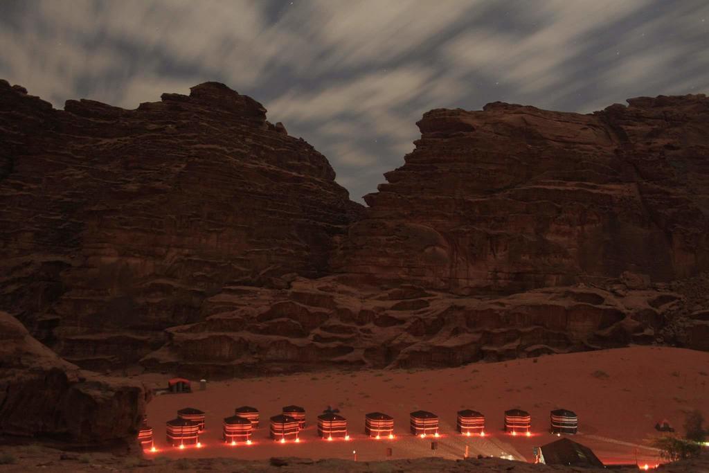 Rainbow Camp Hotel Wadi Rum Exterior foto