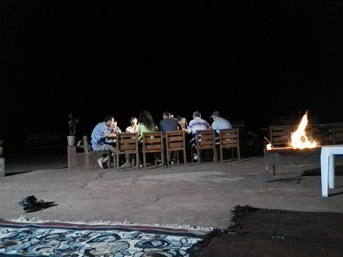 Rainbow Camp Hotel Wadi Rum Exterior foto