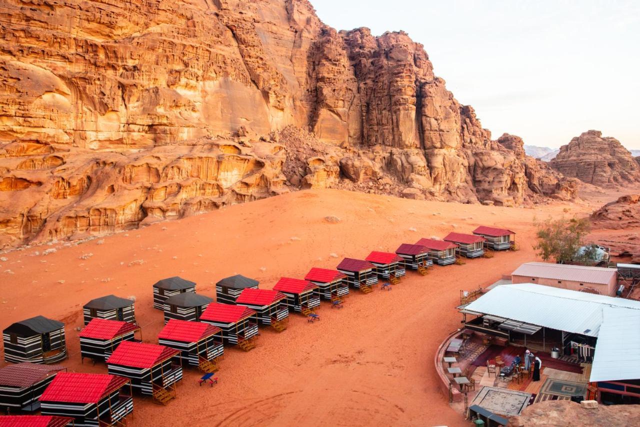 Rainbow Camp Hotel Wadi Rum Exterior foto