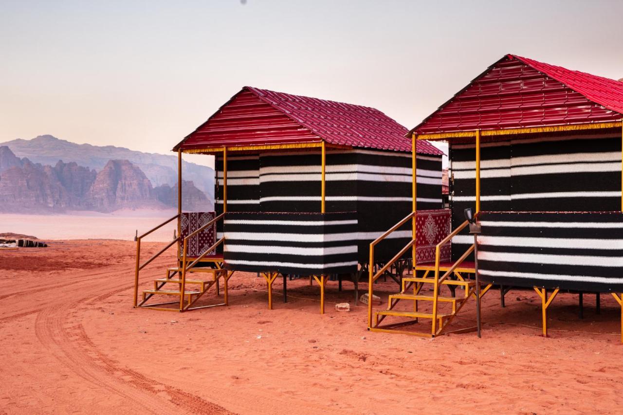 Rainbow Camp Hotel Wadi Rum Exterior foto