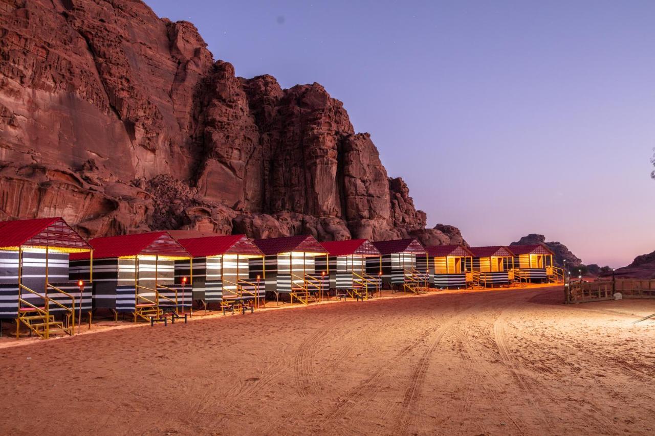 Rainbow Camp Hotel Wadi Rum Exterior foto